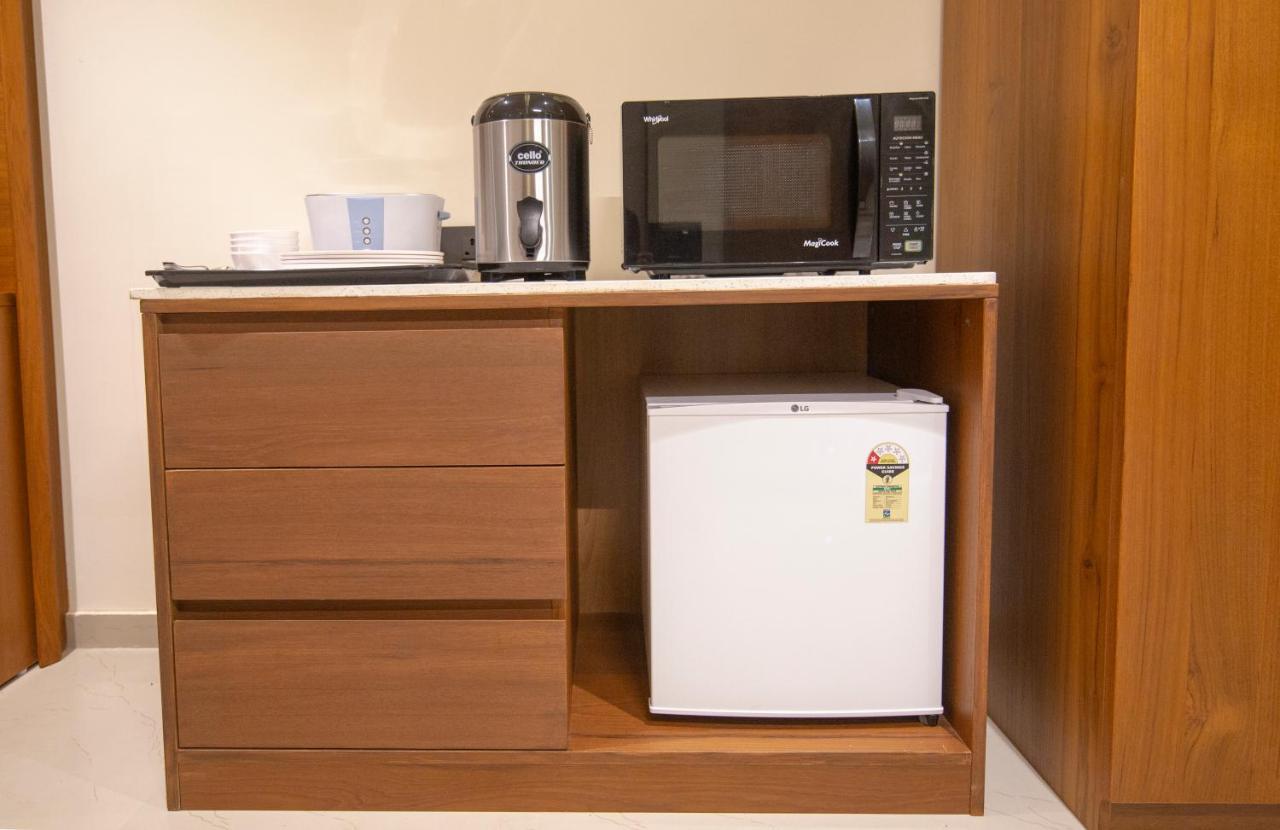 Siara Styles Amba Suites, Gandhinagar Luaran gambar